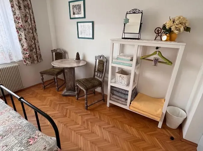 Mint&lavender Id1o1674 3* Bled