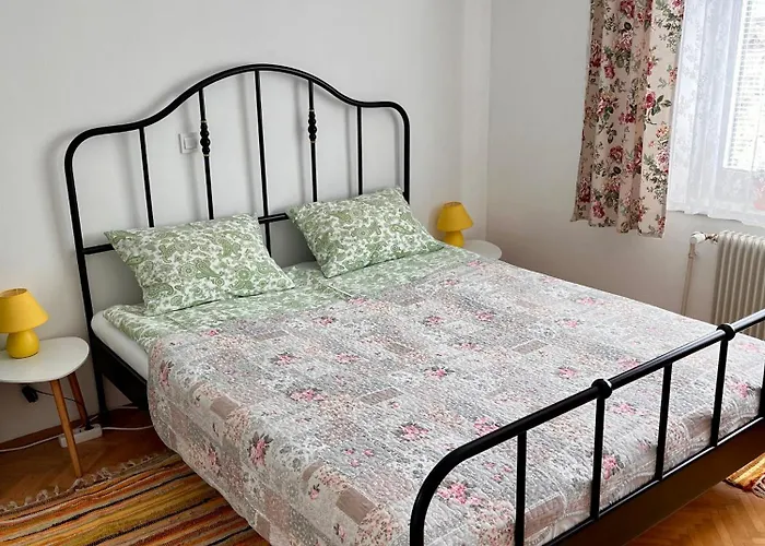 Mint&lavender Id1o1674 Hiša za goste 3*